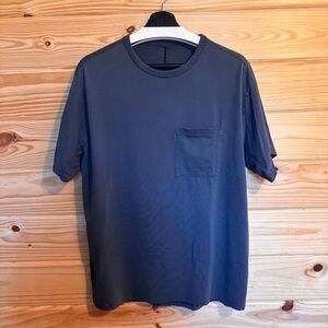 Men’s lululemon Fundamental Pocket T-Shirt in Iron Blue